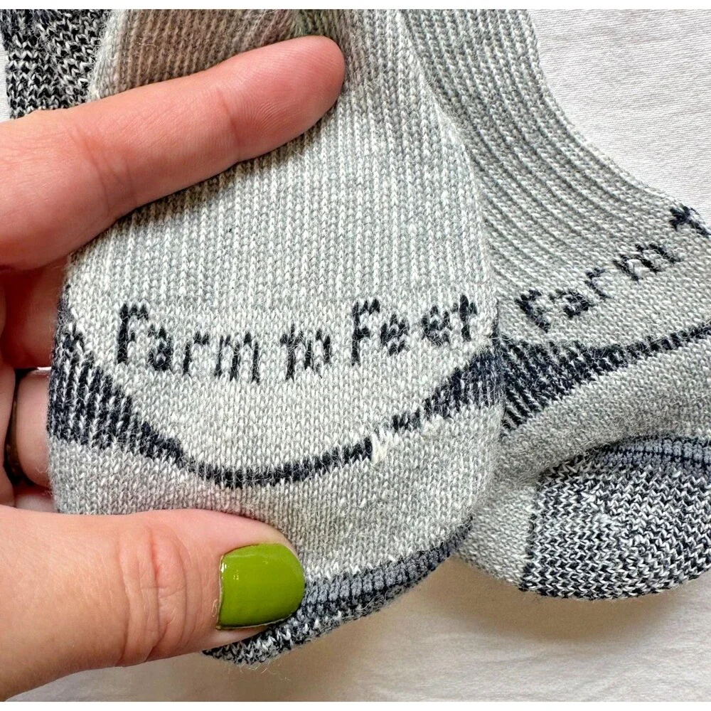 Farm to Feet Kids Ballston Lightweight Hiking Merino Wool Crew Socks Size S